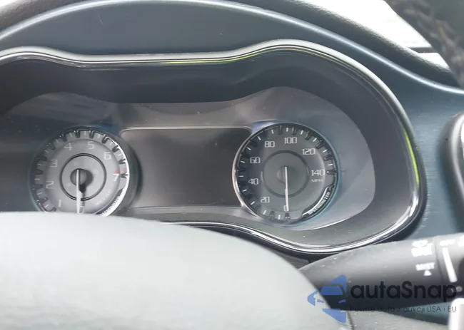 1C3CCCBG8FN682576: 43050219