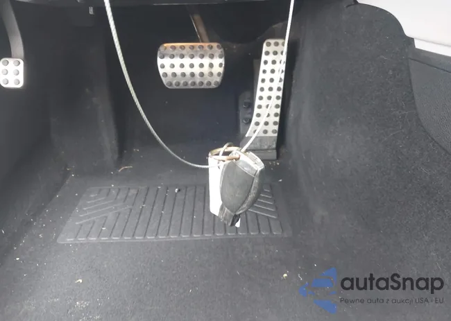 WDDGF4HB9CR194723: 43051395