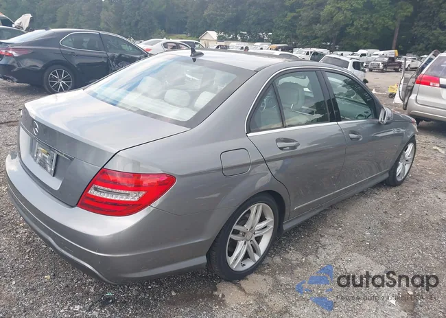 WDDGF4HB9CR194723: 43051395