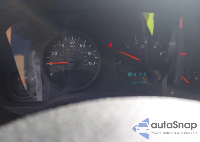 1C4NJRBB8CD549917: 43051579