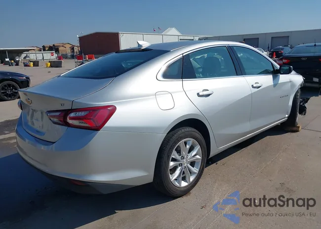 1G1ZD5ST4NF133079: 43051618