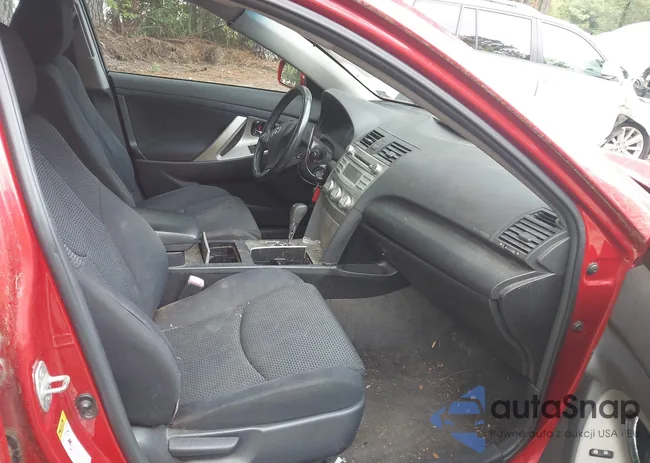 4T1BF3EK8BU144308: 43051712