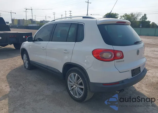 WVGAV7AX4BW513998: 43051783