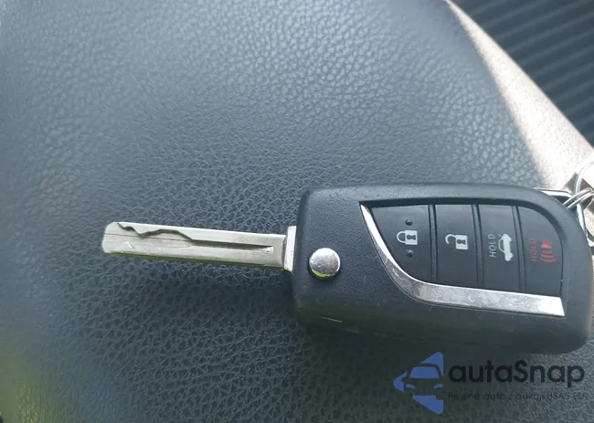 4T1G11AKXPU182127: 43050867