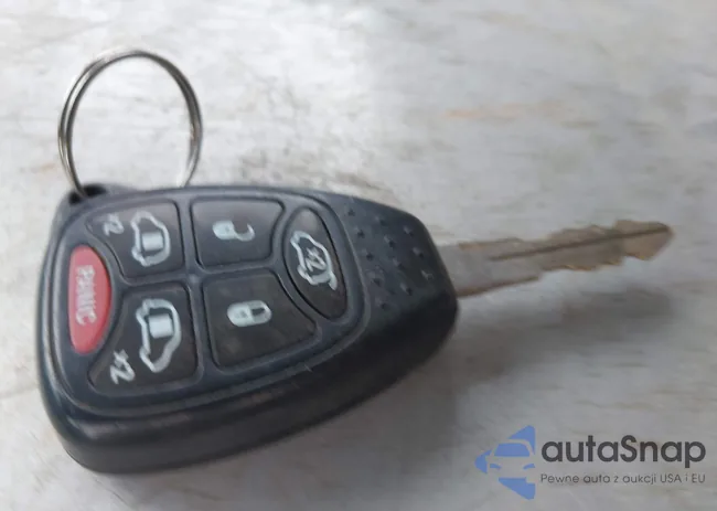 2C8GP64L75R493396: 43051035