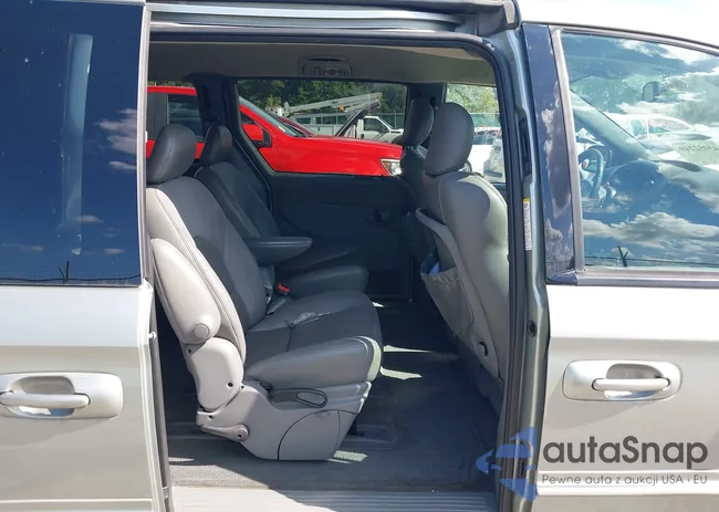 2C8GT64L04R553786: 43052249