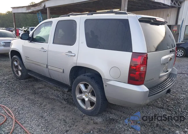 1GNSCBE06BR228935: 43052440