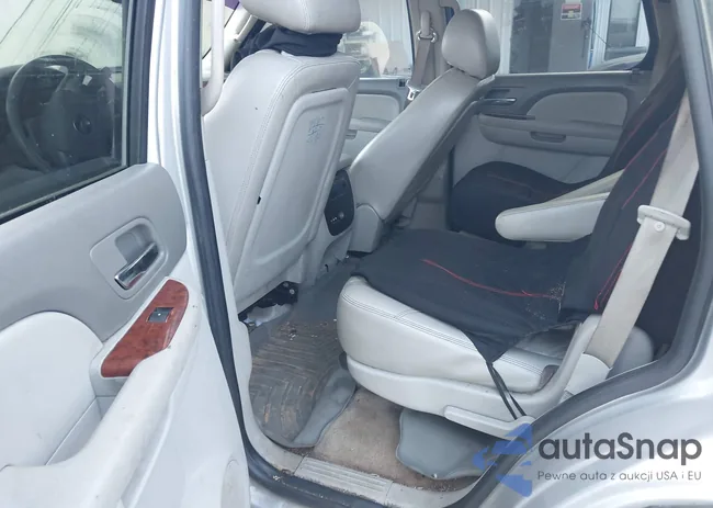 1GNSCBE06BR228935: 43052440