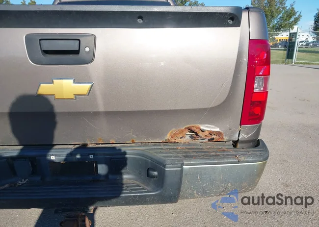 1GCRKSE76DZ266157: 43052453