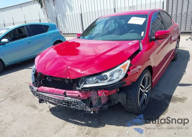 1HGCR2F14HA142292: 43052592