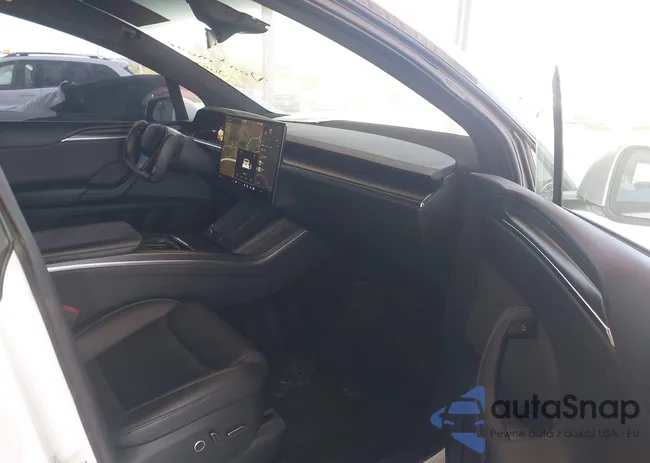 7SAXCBE62NF332953: 43052627