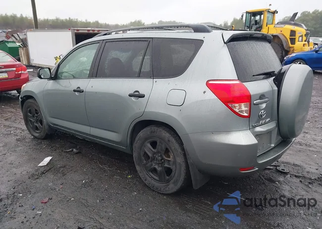 JTMBD33V376036813: 43052695