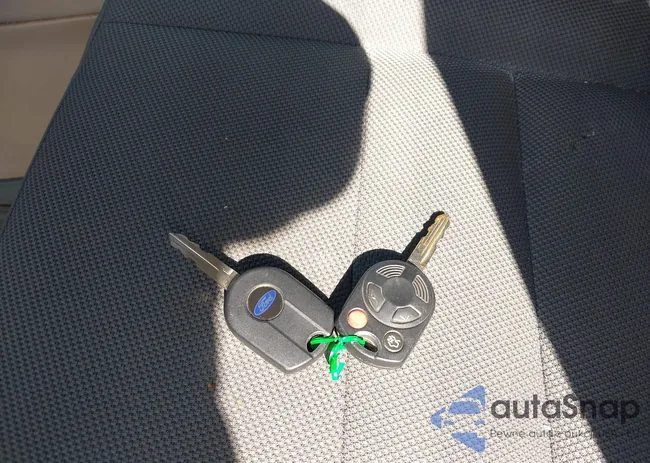 1FMCU49309KA49573: 43052730