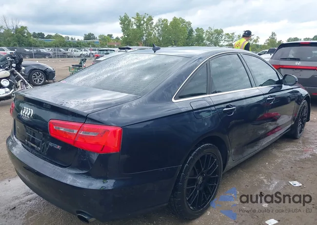 WAUGFAFC7DN081671: 43052831