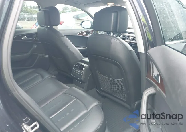 WAUGFAFC7DN081671: 43052831