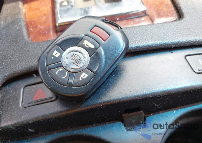 1G6DW677760221905: 43051889