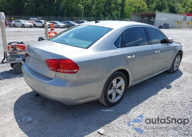 1VWBN7A33DC055569: 43051931