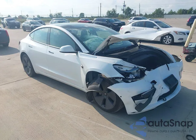 5YJ3E1EA1NF115074: 43052019