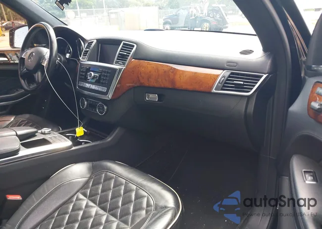 4JGDF7DE5DA186015: 43052232