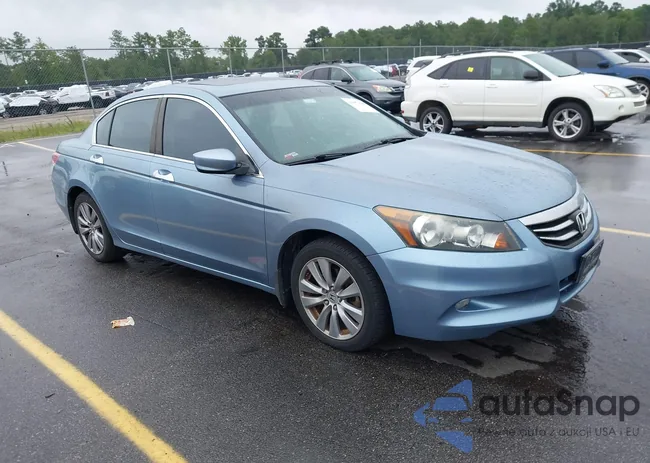 1HGCP3F86BA020288: 43053360