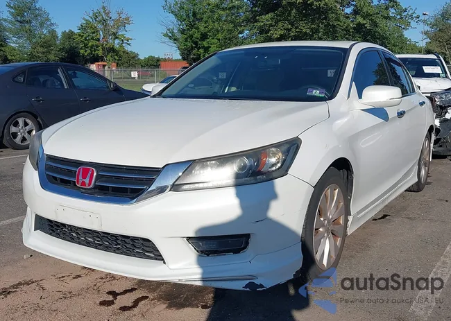 1HGCR2F74FA003345: 43053407