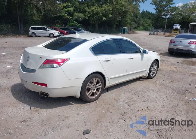 19UUA86219A015833: 43053579