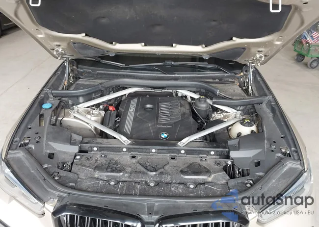 5UXCR6C55KLL05054: 43053632