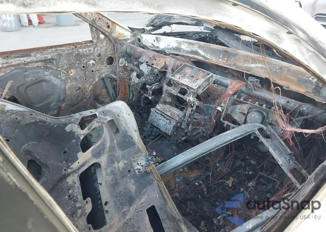 JN1BV7AP4FM331473: 43053636