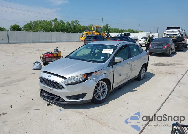 1FADP3F21JL252594: 43053683