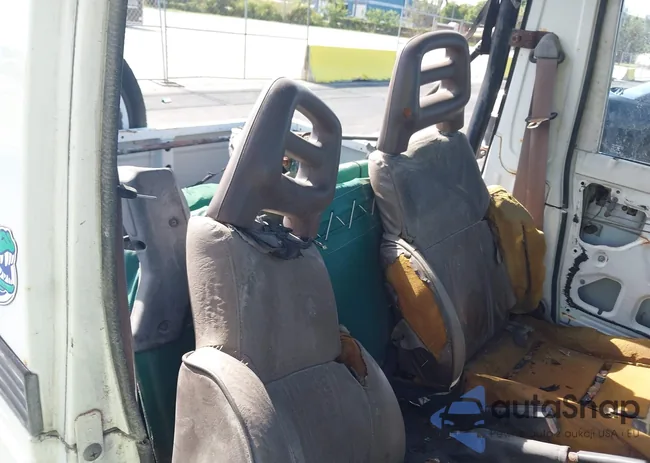 JS4JC51C4J4247367: 43052971