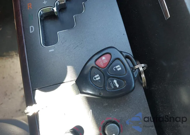 4T1BK3DB5BU410557: 43053044