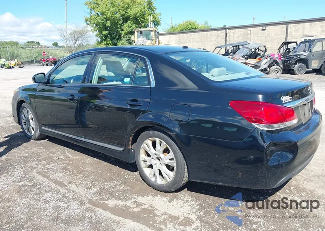 4T1BK3DB5BU410557: 43053044