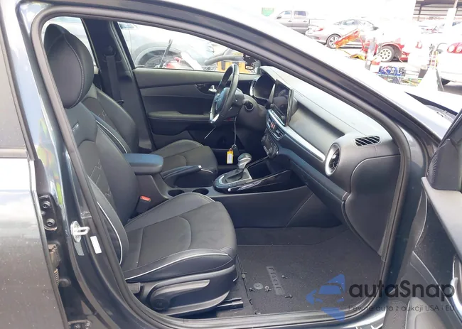 3KPF54AD7PE571054: 43053124