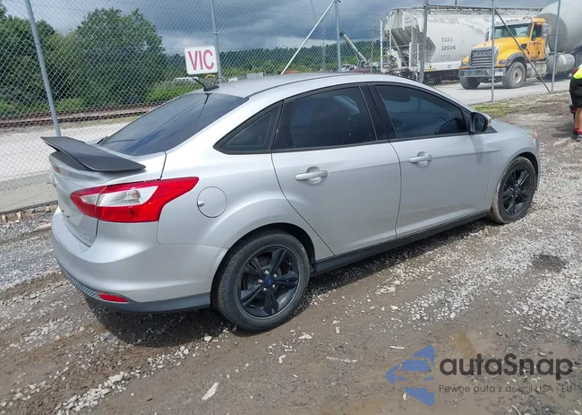 1FADP3F29EL309212: 43053189