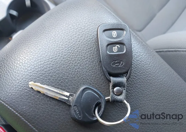 5XYZG3AB9BG036545: 43054335