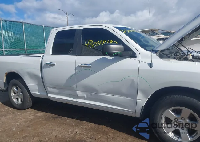 1C6RD6GP8CS200223: 43054492