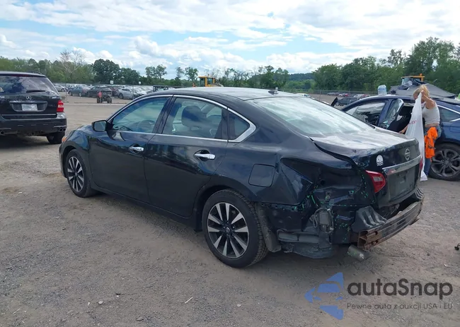 1N4AL3AP3JC209800: 43054647