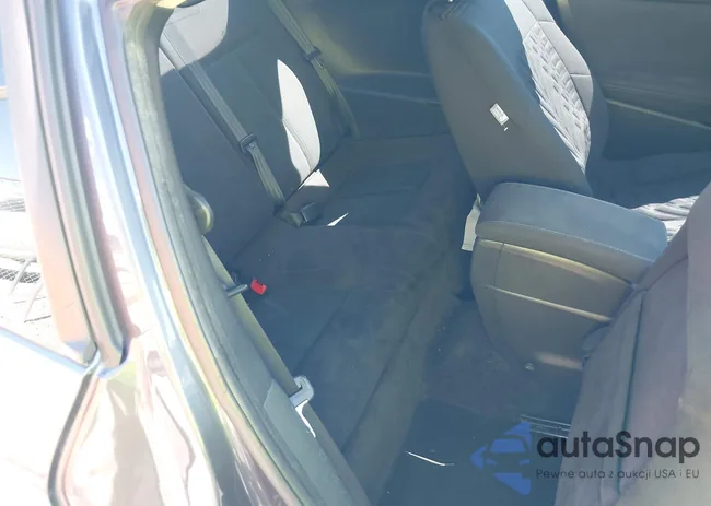 3N1AB7AP2JY220592: 43053854