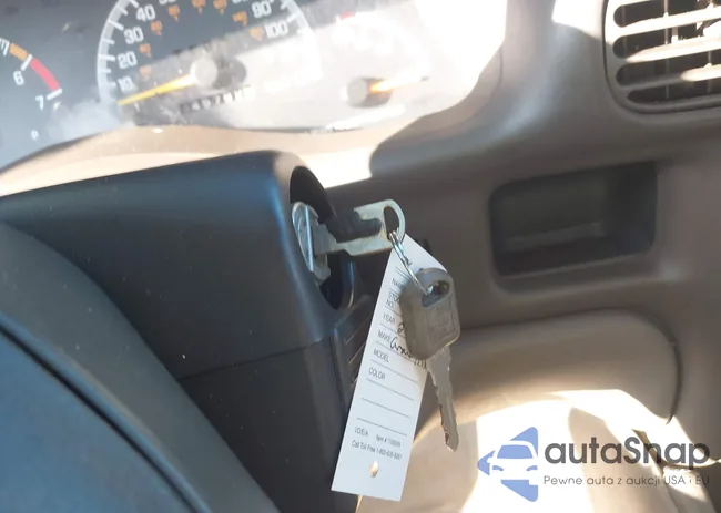 1G2WP52K8YF136732: 43053853