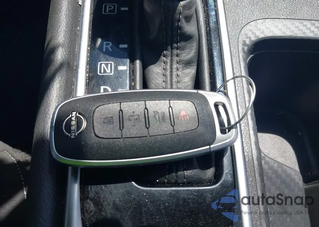 3N1AB8CV3RY240881: 43055397