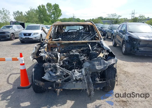 4JGFB4KB3LA170986: 43055412