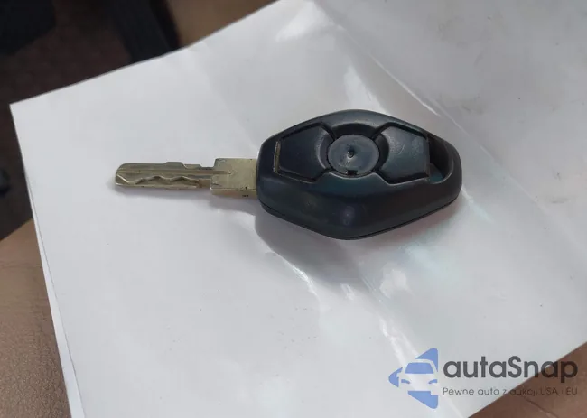 WBADM6348YGU15509: 43055627