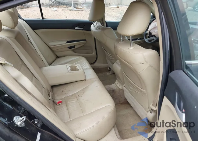 1HGCP2F68CA087338: 43055656