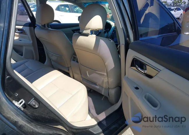 1N4AL3AP0DN429310: 43055792