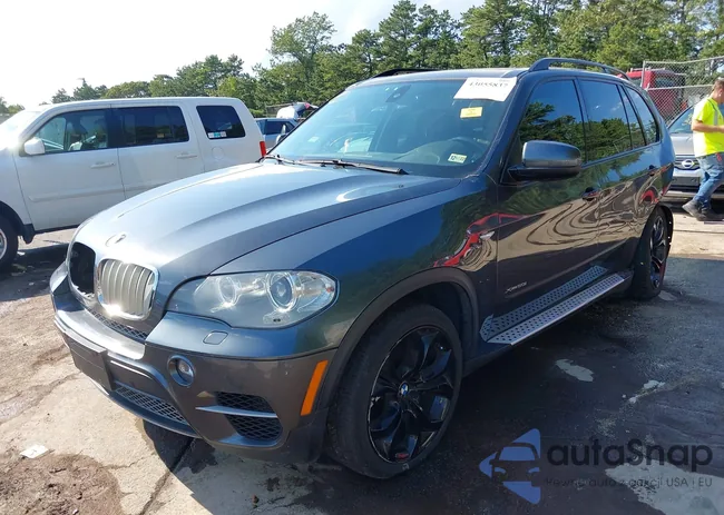 5UXZV8C55D0C17260: 43055837