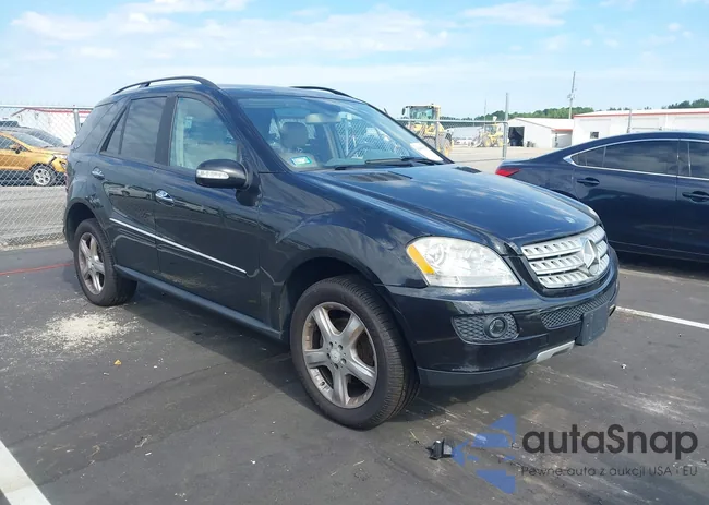 4JGBB86E18A347584: 43055135