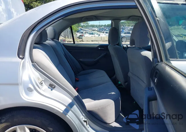 2HGEF16553H589735: 43055228