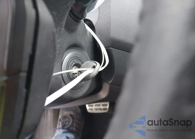 KMHTC6AD2CU076787: 43056506