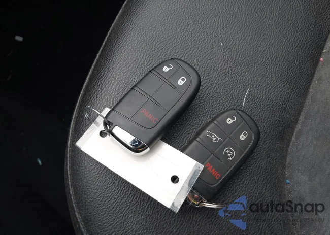 3C4NJDBN7RT115150: 43056686