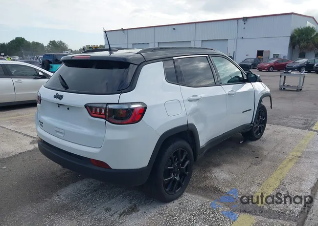 3C4NJDBN7RT115150: 43056686